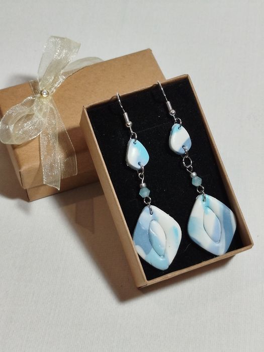 Обеци от полимерна глина