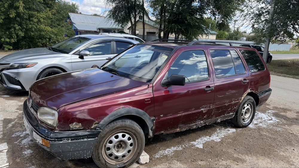 Продам гольф 3 универсал 1994 год