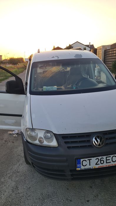 Vând VW CADDY 2007