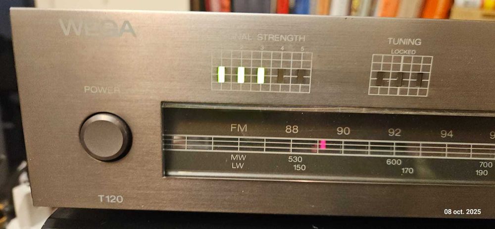 Tuner JVC FX-311 L + Tuner Vega T 120