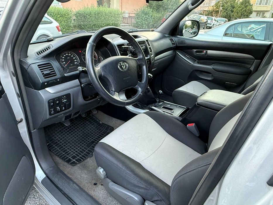 TOYOTA Land Cruiser 2004 — imagine 5
