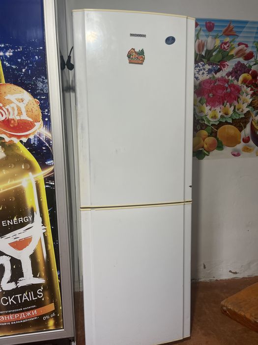 Холодильник двухкамерный 45000
