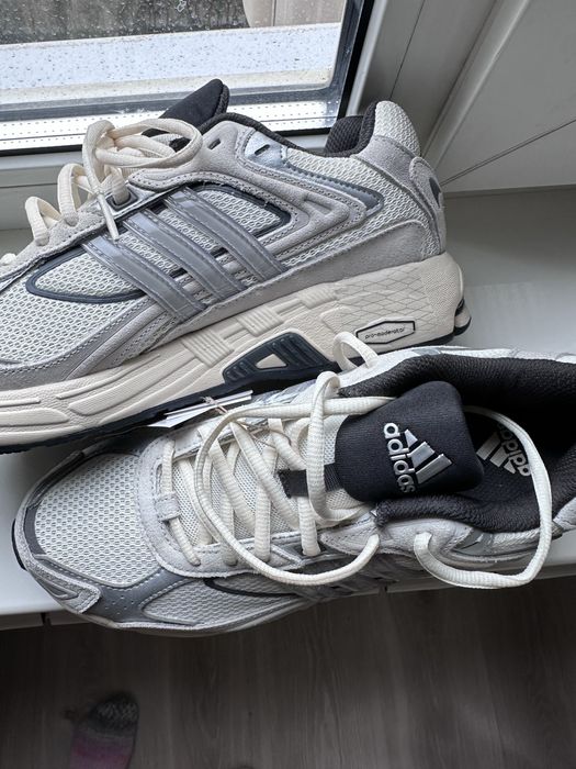 Кроссовки Adidas APE 779001