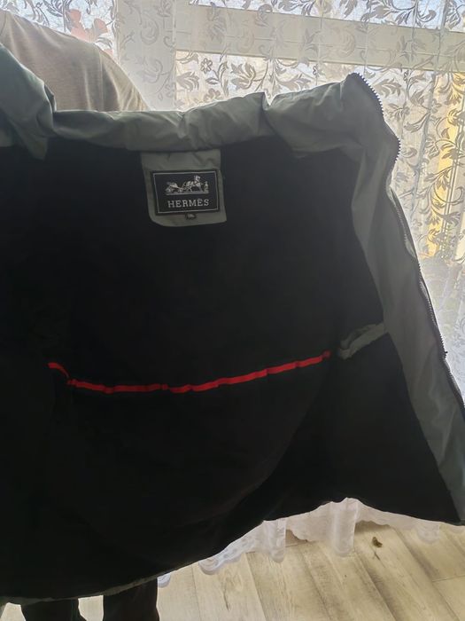 Продам куртку и безрукавку