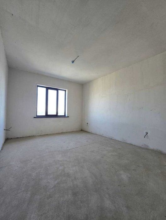 Срочна продаётся квартира каропка