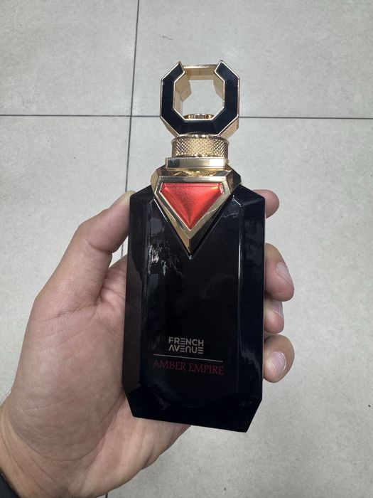 French Avenue Amber Empire