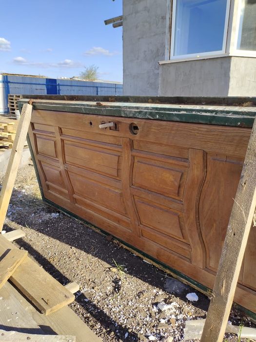 Бронированная дверь