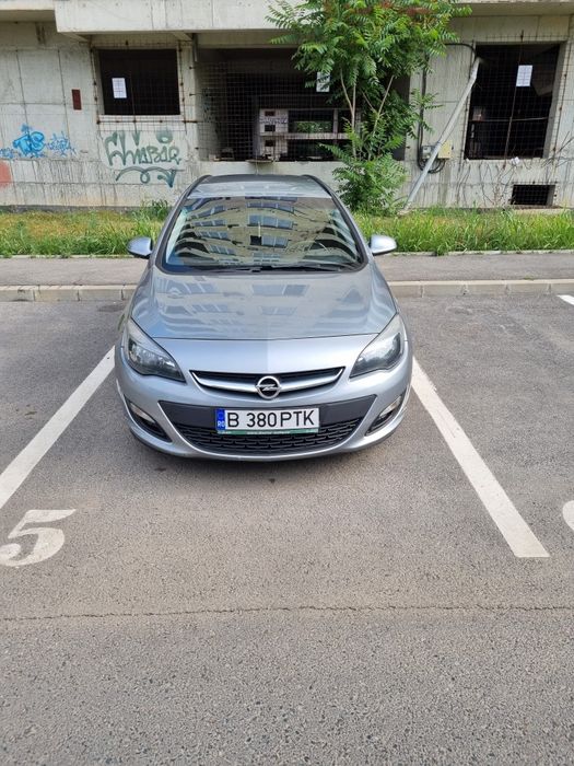 Opel Astra J  2014