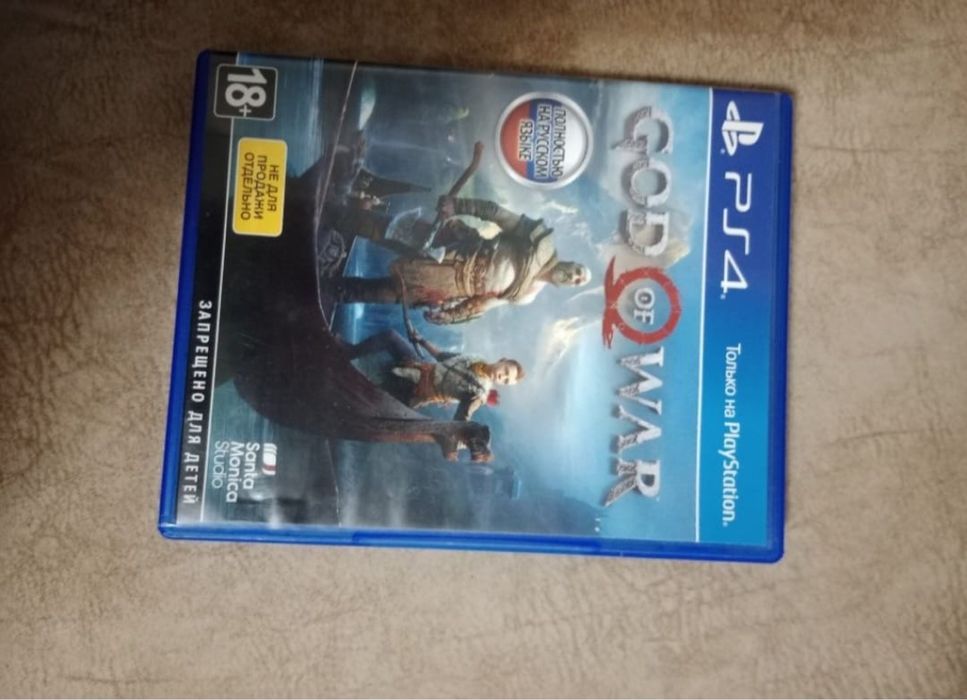 Продам пс4 слим