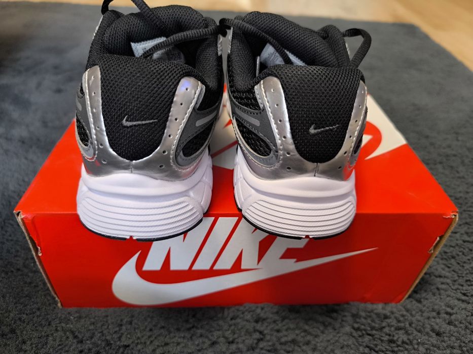 Дамски маратонки "Nike"-37,5 номер