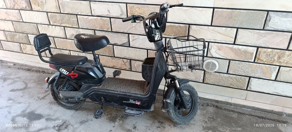 Skuter sotiladi Bu