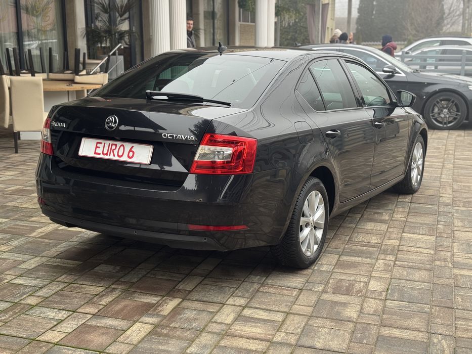 Skoda Octavia 1.6 TDI / euro6 / navigație / automată