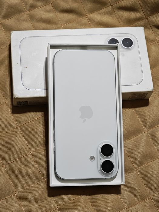 iPhone 16 128 gb ёмкость 100