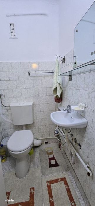 Apartament 4 camere, 83 mp, zona Vest