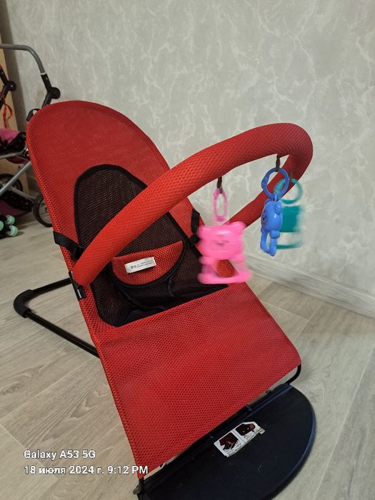 Шезлонг качалка детская