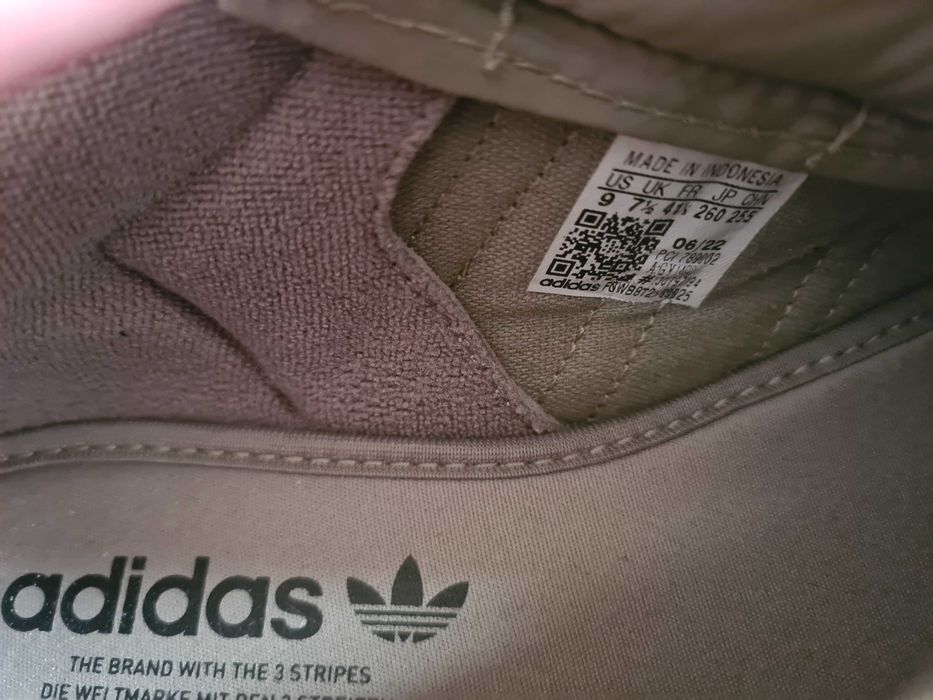 Лимитирани кецове Adidas Superstar Bonega X