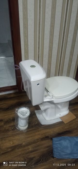 Унитаз срочна сотилади б/у