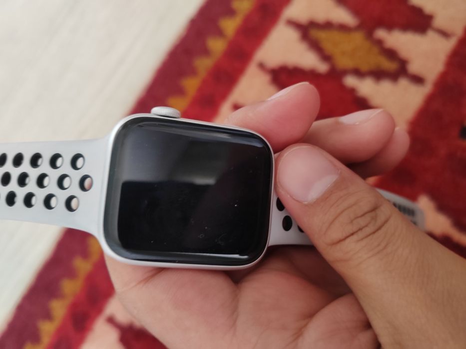 Продам Apple watch