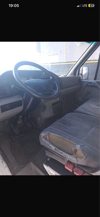 Vw LT 35 model lung 2.5 diesel an 2003