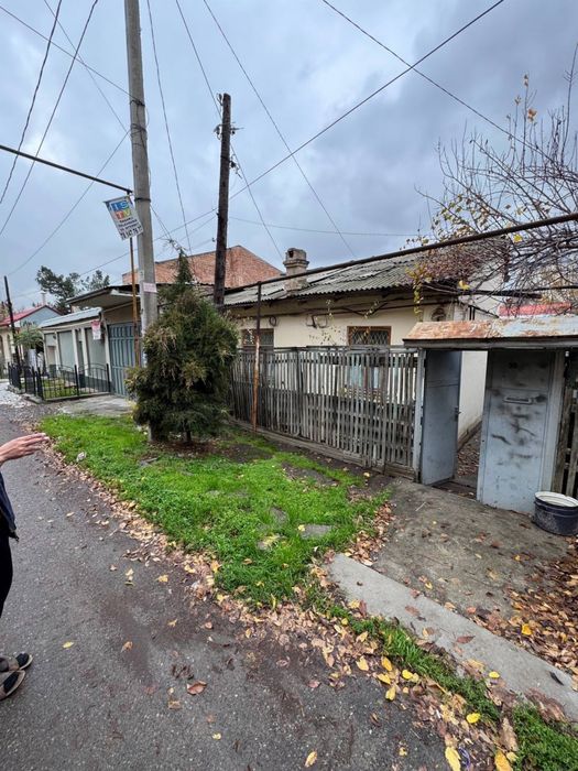 Дом 1,5 сот,метро Пушкинская!бывшие посольство Индии