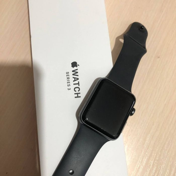 Продам Apple Watch