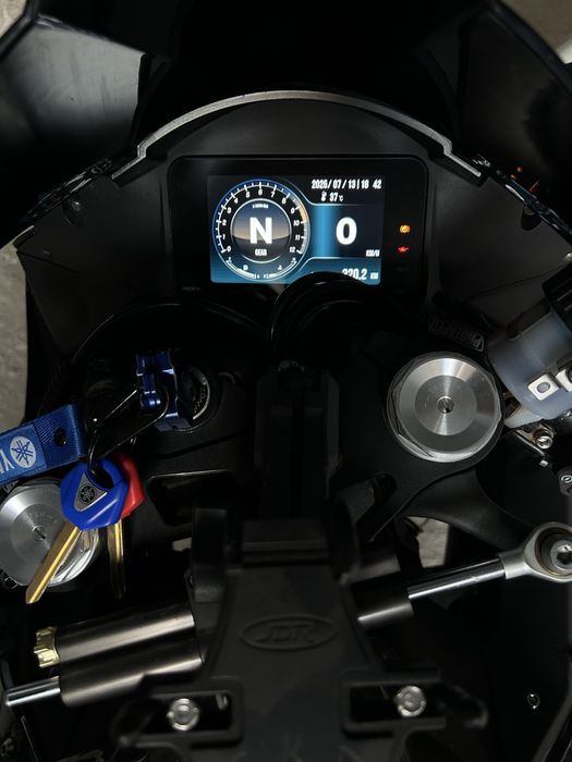 Мотоцикл Yamaha r6