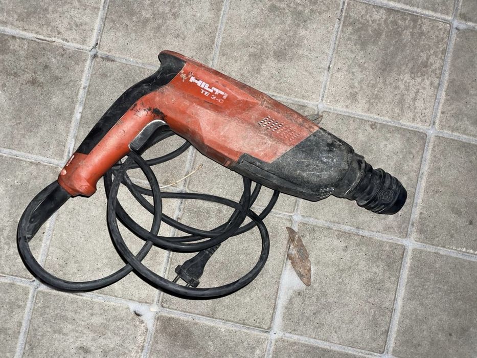 Перфоратор Хилти Hilti