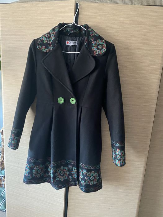 palton superb  negru