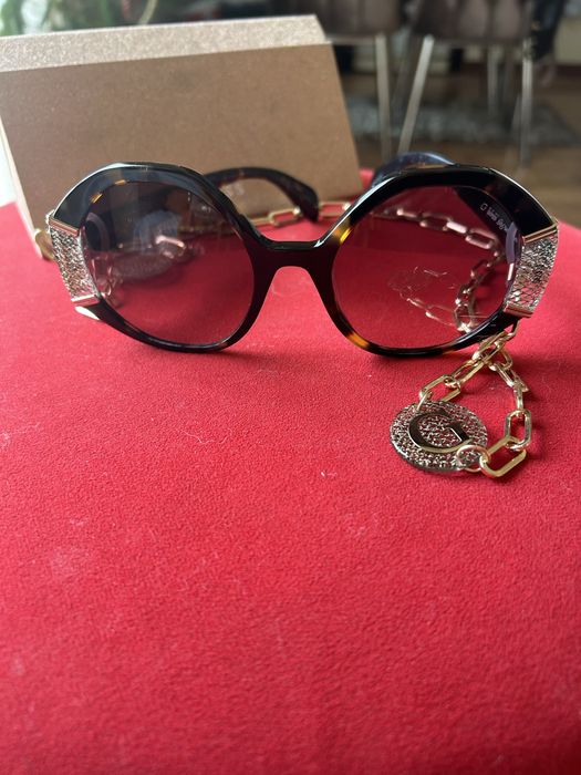 Оригинални слънчеви очила GUESS