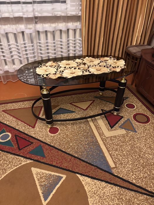 Журнальный столик