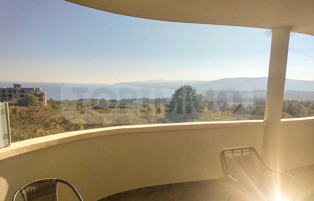 Продава се Двустаен апартамент в Бяла - 90 кв.м за 734 €/кв.м - Снимка #1