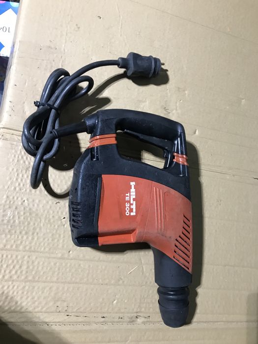 Demolator-Pikamer  Hilti TE 300 850w