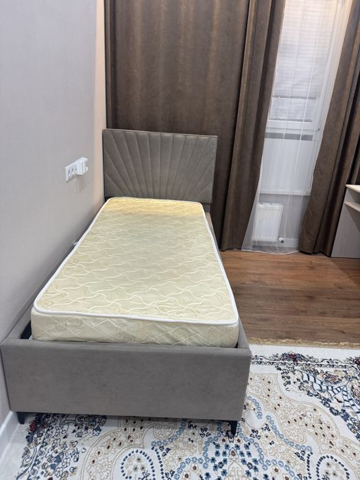 Продается кровать односпальная
