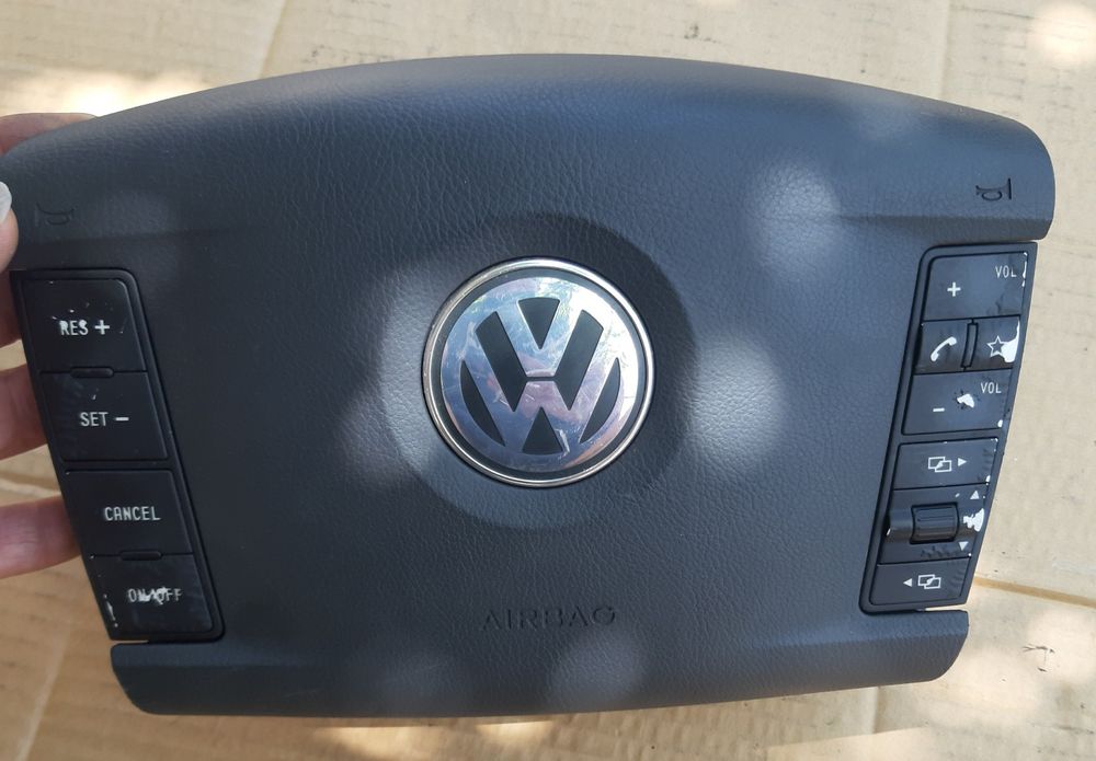 VW Touareg 5.0tdi 313 коня аербег волан здрав напълно годен за монтаж