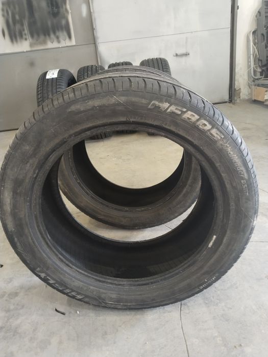 Продается шины летние