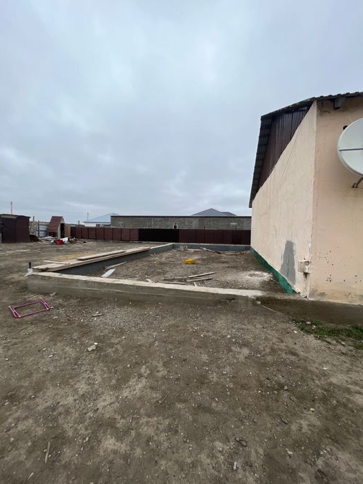 Үй сатылады 11/10 саудасы бар