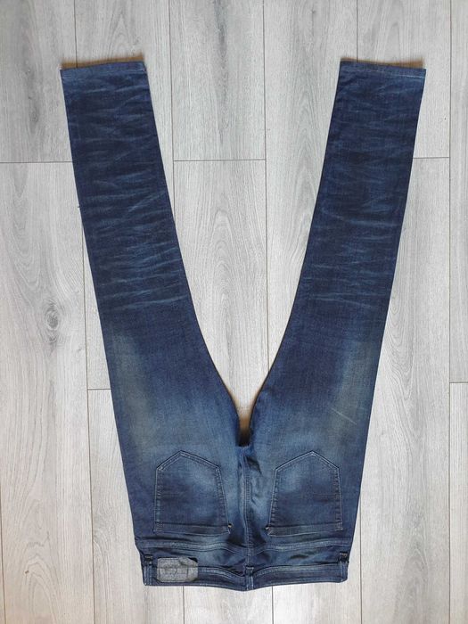 Blugi DIESEL "Thavar" Slim - Marime W34 L32 (Talie 89 cm)