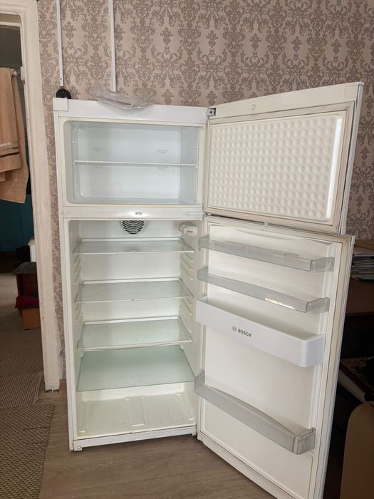 Продам холодильник Bosch