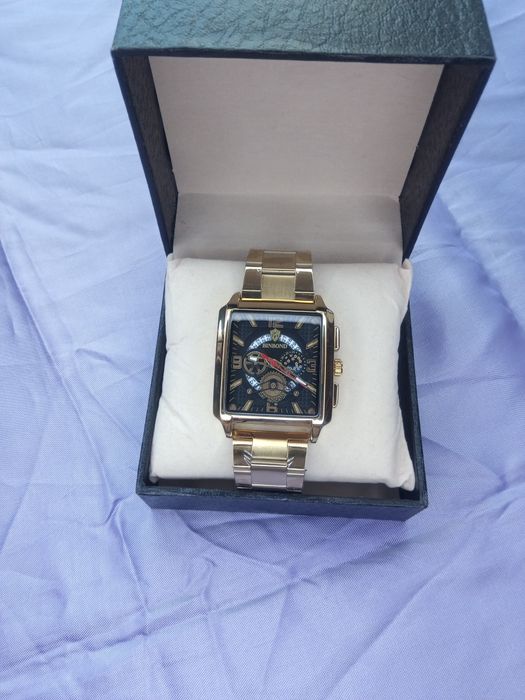 Мъжки часовник кварцов