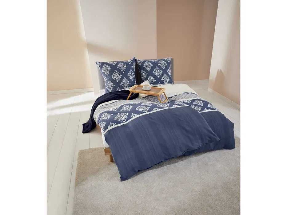 Masa pliabila pentru servire la pat. Rabatabila! Noua!