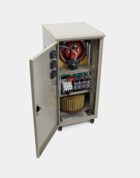 Stabilizator Andeli 30 kva 80-250v  510y.e.