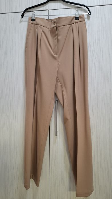 Дизайнерски костюм по модел на Verychi