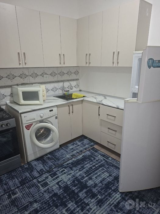 Yangixayot  tumani nurhayot mahaladı 2 xonalık uy arendaga berıladı