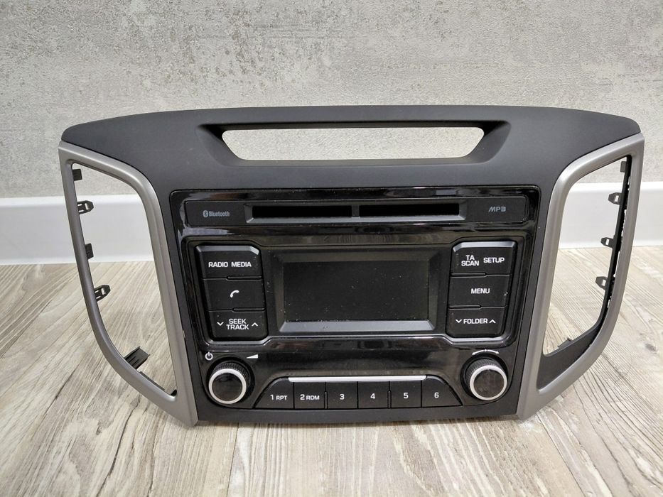 Продаю новую автомагнитолу от Hyundai Creta
