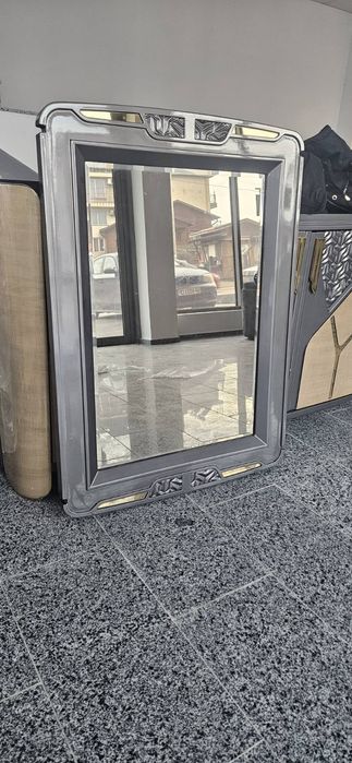 Чисто нова мека мебел + трапезна маса с 10 стола