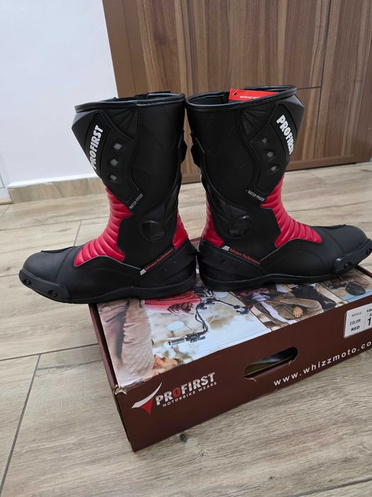 Продавам чисто нови ендуро ботуши