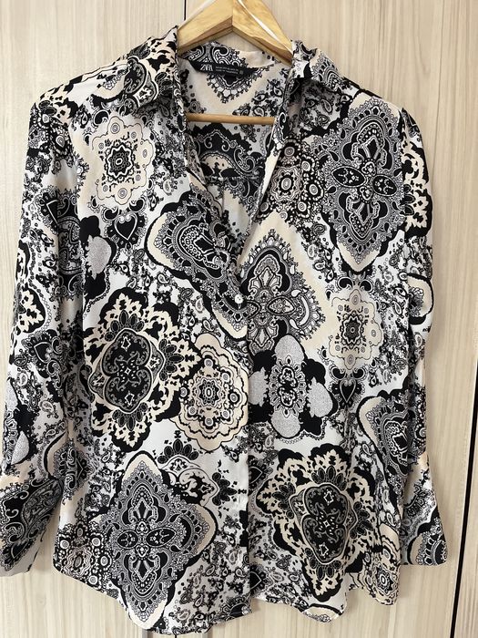 Риза от сатен на Зара