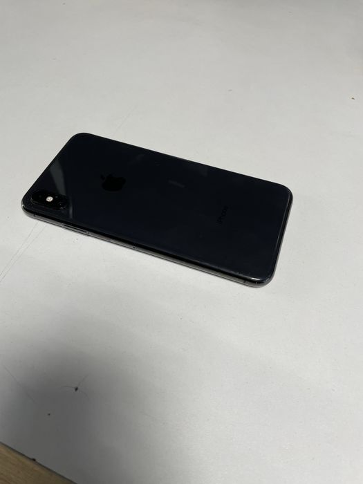 iPhone Xs Max сатылыды