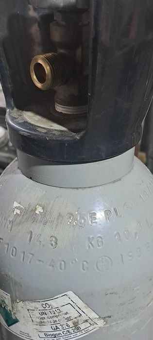 Vand/Schimb Tub CO2 10 litri