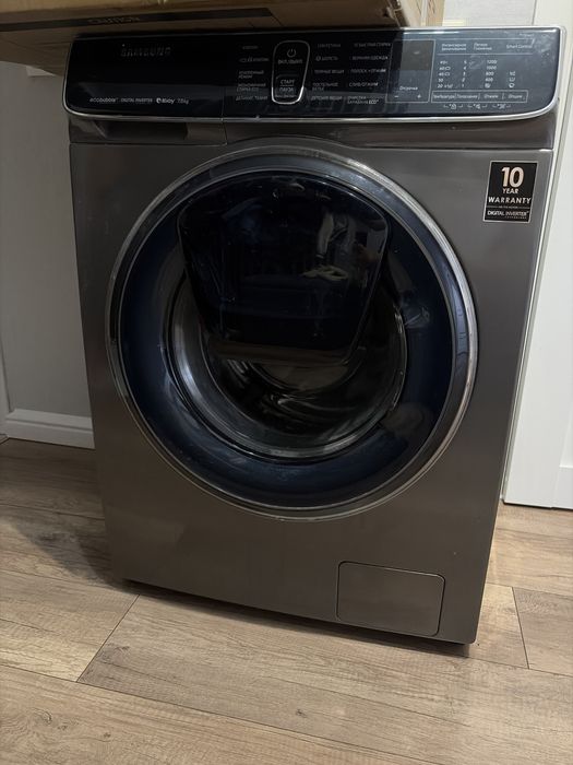 Продам стиральную машинку samsung